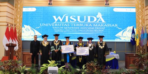 Hari Kedua Wisuda, UT Makassar Cetak 744 Lulusan Berdaya Saing Global