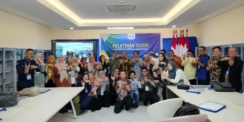 UT Makassar Gelar Pelatihan Tutor untuk Optimalkan Pembelajaran Jarak Jauh