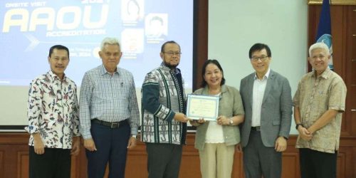 Hebat! UT Kembali Meraih Akreditasi International ! Kali ini diberikan oleh AAOU